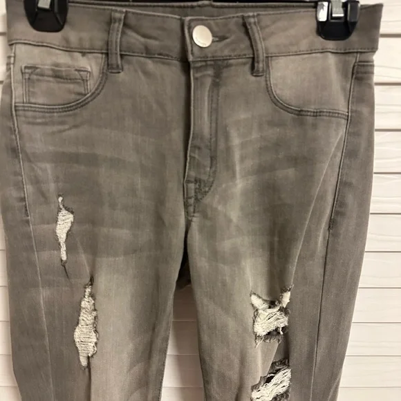 Refuge Jeans Women’s Gray Jeans - Picture 2 of 5